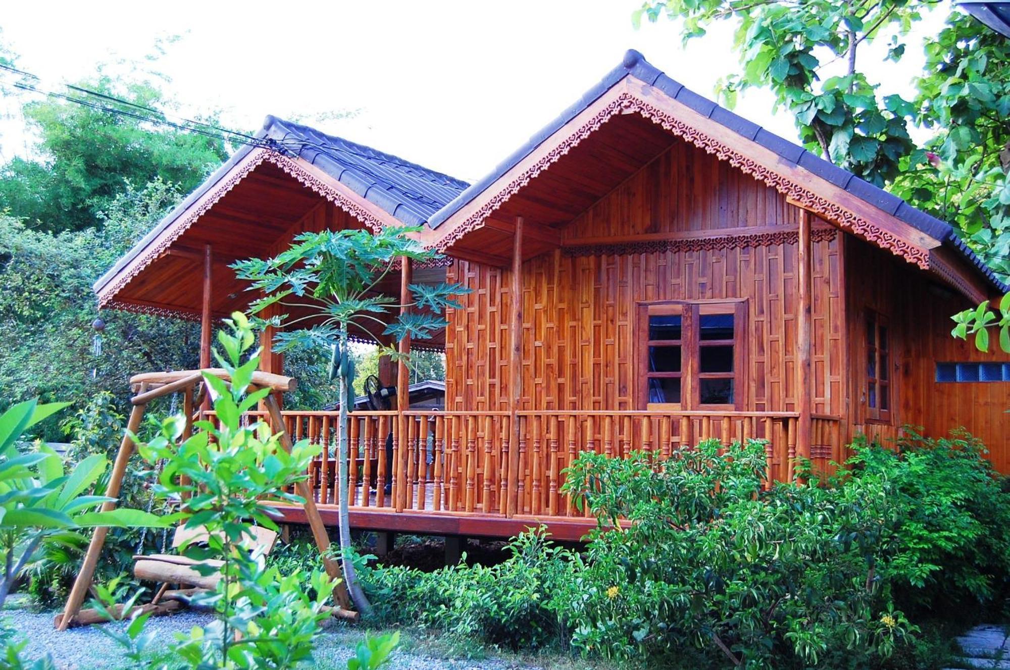 Home Stay Stc Bed And Breakfast Udonthani Kültér fotó