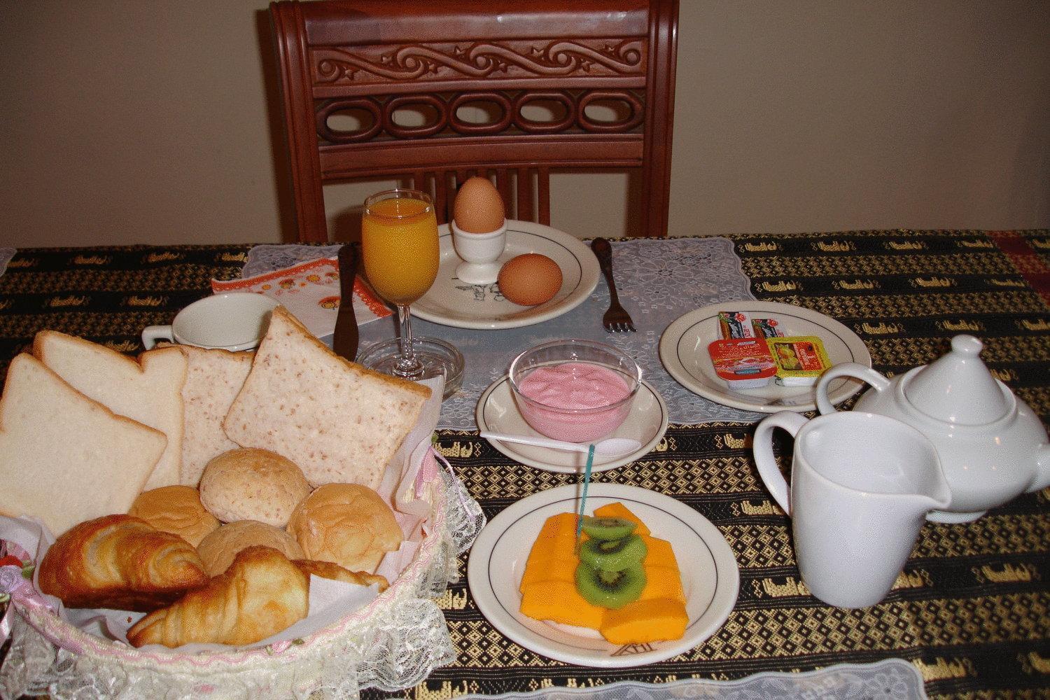 Home Stay Stc Bed And Breakfast Udonthani Kültér fotó