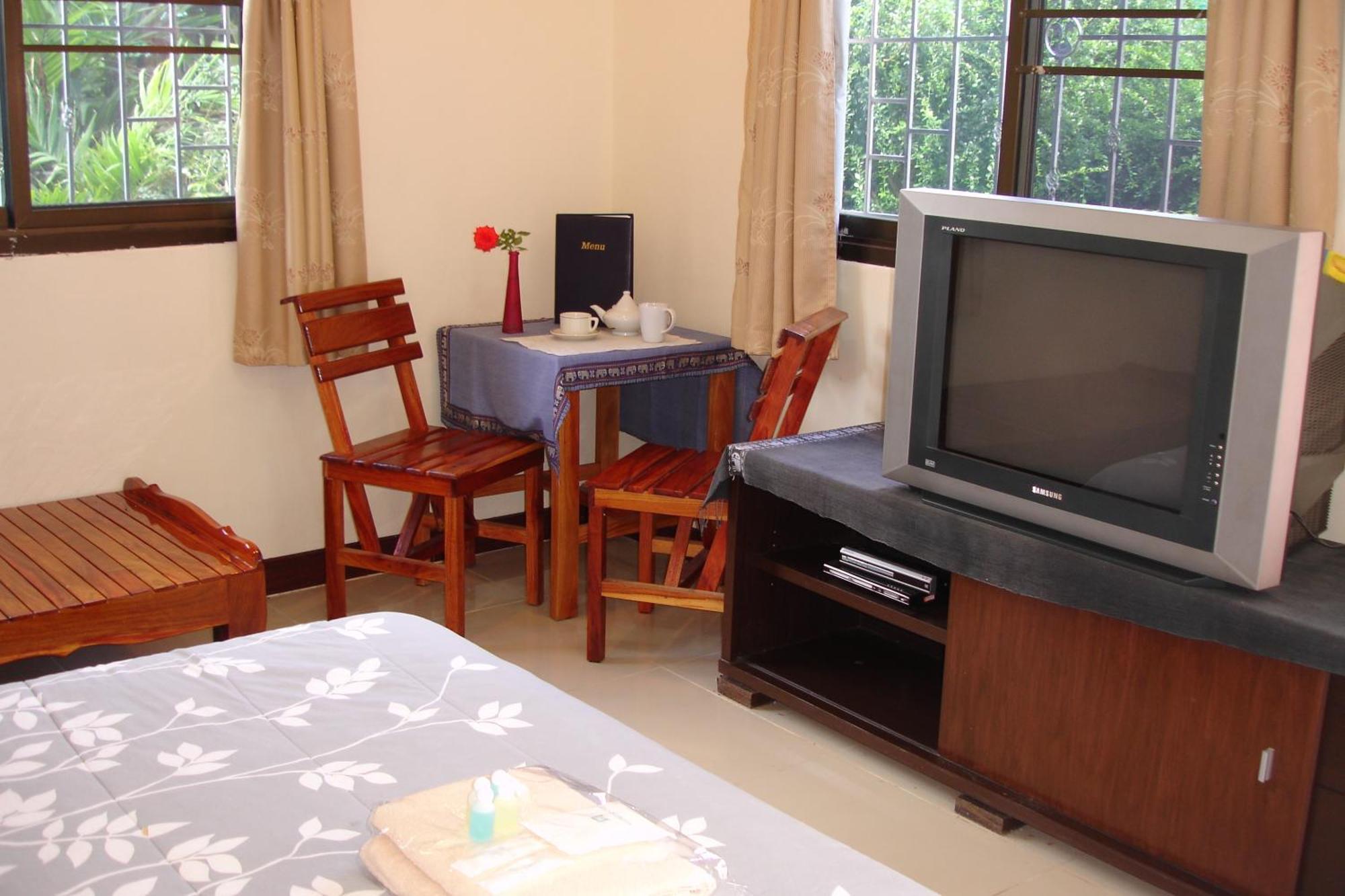 Home Stay Stc Bed And Breakfast Udonthani Kültér fotó