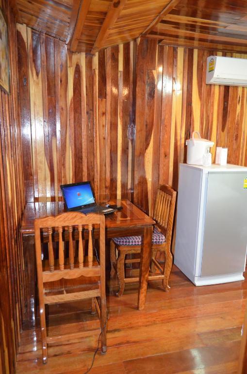 Home Stay Stc Bed And Breakfast Udonthani Szoba fotó